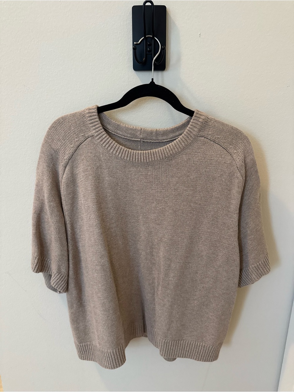 Abercrombie & Fitch Short-Sleeve Sweater